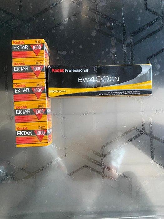 Kodak BW400CN Analoge camera, Audio, Tv en Foto, Fotocamera's Analoog