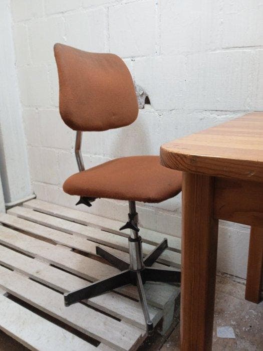 Stoel - Vintage bureaustoel - Metaal, Textiel, Antiek en Kunst, Antiek | Wandborden en Tegels