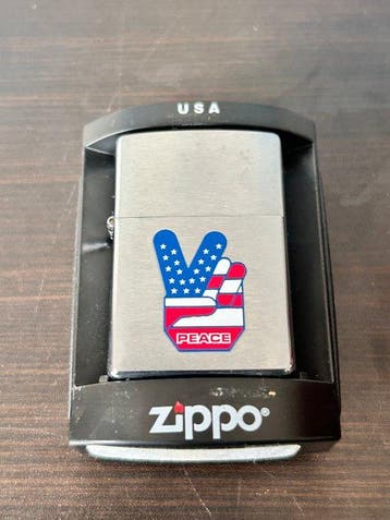 Zippo - c07-Peace - Zonder minimumprijs - Aansteker - Staal