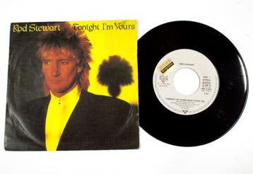 Rod Stewart – Tonight I'm Yours, Verzenden