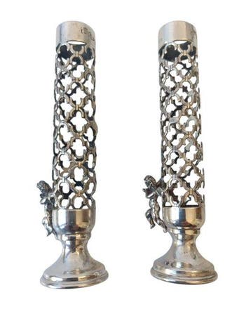 Chandelier - Argent 800. Corps cylindrique perforé à la
