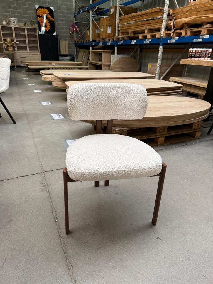 Girona eetkamerstoel, beige + metalen onderstel (nieuw), Huis en Inrichting, Stoelen, Nieuw