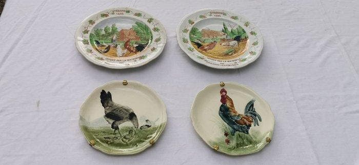 Wandbord (4) - Lot de 4 assiettes murales anciennes –, Antiquités & Art, Antiquités | Verre & Cristal