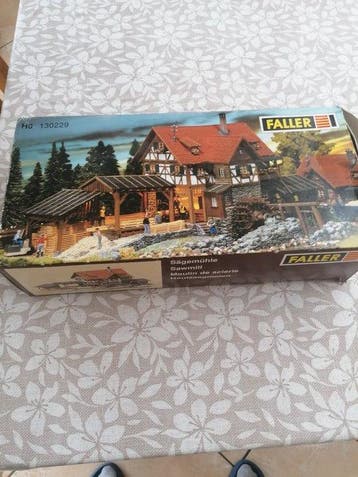 Faller H0 - 130229 - 131248 - 110107 - Décor de train