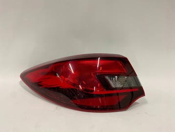 Opel Astra J IV 4 Sedan achterlicht links LED Europa 9001506, Verzenden, Gebruikt