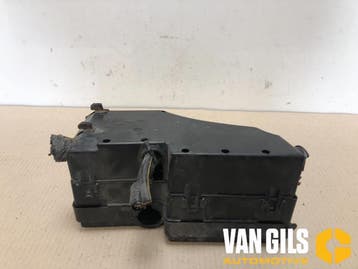 Zekeringkast Mazda 3. O230305, Nieuw