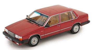 Triple 9 Collection 1:18 - Model sedan - Volvo 760 Turbo, Nieuw