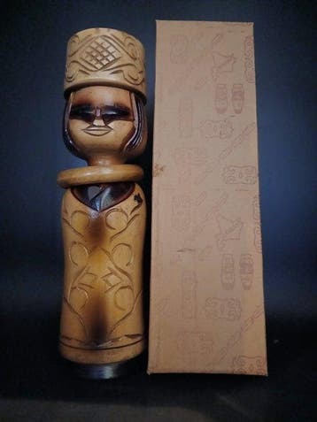 Beeldje - Fraaie verzameling vintage Ainu Nipopo poppen