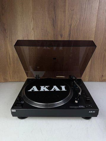 Akai - ATT05U - Professionele riemaangedreven