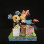 Enesco - Beeldje - Disney Mickey & Minnie – “Kissing Booth”, Verzamelen, Nieuw