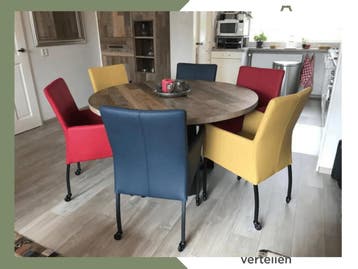 Set van 6 leren eetkamerstoelen met wieltjes en armleuning, Ophalen of Verzenden, Nieuw, Eén