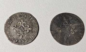 Frankrijk. Louis XIV (1643-1715). 4 Sols 1675/1677 (2 coins), Timbres & Monnaies, Monnaies | Europe | Monnaies non-euro