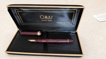 Omas - 555 - Stylo à plume