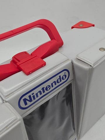 Nintendo - Gameboy Classic - Nintendo / Gameboy - Official