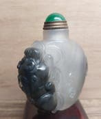 Snuiftabak-fles - Glazen snuifflesje met afbeelding van, Antiek en Kunst