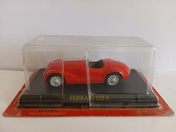 Fabbri 1:43 - Modelauto (13) - Lotto con 13 Ferrari, Hobby en Vrije tijd, Nieuw