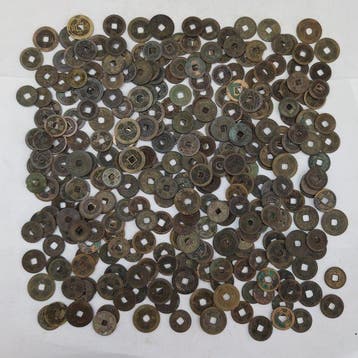 Japan. Cash coin Edo Period, Lot of 1 Kg coins (Zonder