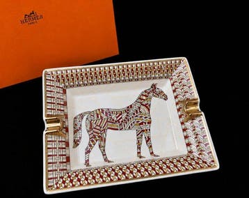 Hermès - Hermès Studio - Asbak - Porselein, goudvergulding -, Antiek en Kunst