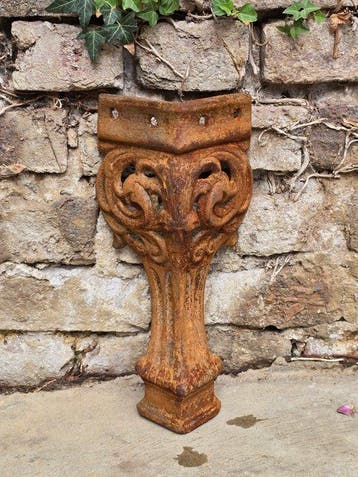 Decoratief ornament (4) - Romantiek - 4 mooie tafelpoten, Antiek en Kunst
