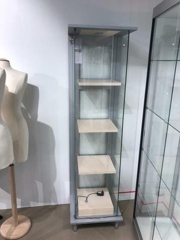 *TIP*  Showroom model vitrinekast nummer 29, Ophalen of Verzenden