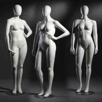 *TIP*  Plus size faceless etalagepop Gruppo Corso Packagede, Ophalen of Verzenden