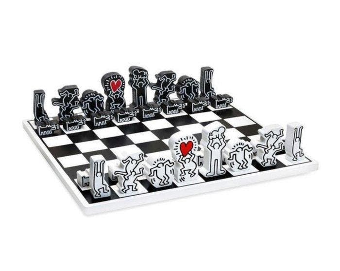 Vilac x Keith Haring - Speelgoed Chess Game - Frankrijk, Antiek en Kunst, Antiek | Speelgoed