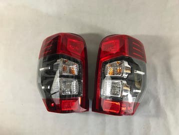 Mitsubishi L200 2019 LED achterlichten set, Autos : Pièces & Accessoires, Verzenden