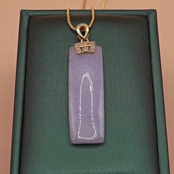 Collier en jadéite lavande de qualité Grade A certifié NGTC