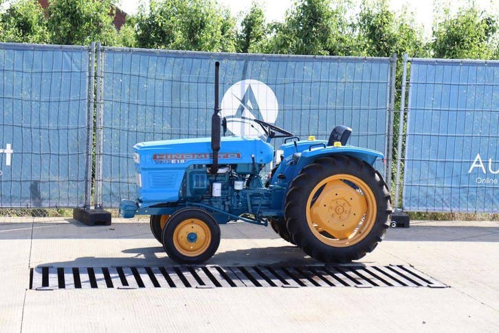 Veiling: Minitractor Hinomoto E18 Diesel 18pk, Articles professionnels, Agriculture | Tracteurs, Enlèvement