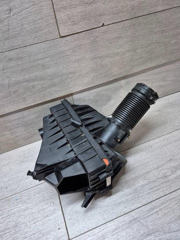 Range Rover Sport L494 luchtfilter behuizing M8E2-9H708-BE, Verzenden, Gebruikt