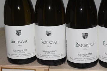 2023 Bernhard Huber, Breisgau Cuvée - Baden - 6 Flessen, Nieuw