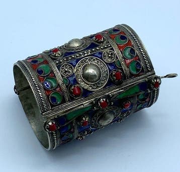 laagwaardig zilver - Armband - Geëmailleerde manchetdoos 215, Antiek en Kunst