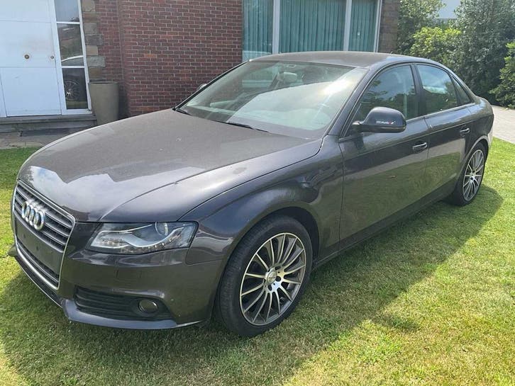 Online veiling - 2009 Audi A4 - benzine - airco, Auto's, Audi, Ophalen