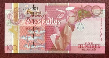 Seychellen. - 10, 50, 100 Rupees 2011 - Pick 42, 43, 44