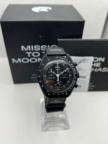 Omega x Swatch - MoonSwatch - Mission To The Moonphase, Handtassen en Accessoires, Horloges | Heren, Nieuw