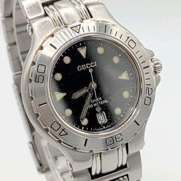 Gucci - Diver 100 Meters - Zonder minimumprijs - 9750 M -, Nieuw