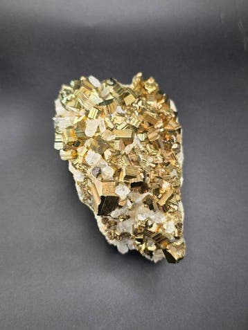 pyriet Kristal - Hoogte: 12 cm- 892 g, Verzamelen