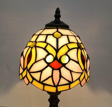 Tiffany - Lampe de table - Vitrail