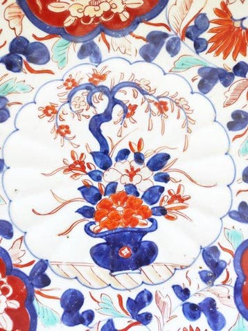 Plat - Imari - 33,5 cm de diamètre - Porcelaine