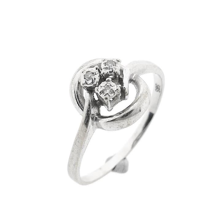 Witgouden ring met diamanten; 0,06 ct., Handtassen en Accessoires, Ringen, Dame, Met edelsteen, Goud, 19 tot 20, Gebruikt, Goud