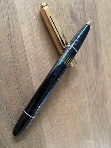 Aurora - 88K - Stylo à plume