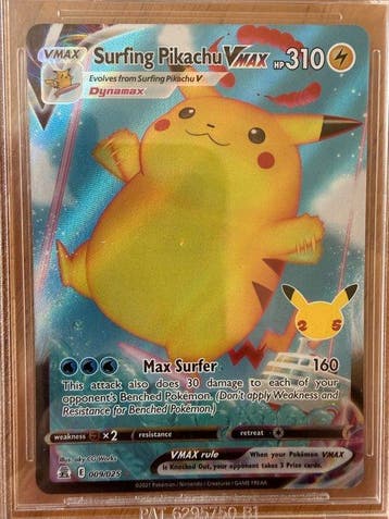 Pokémon - 1 Graded card - Surfing Pikachu VMAX 009/025 Full, Nieuw