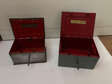 Beaumont - Coffre-fort (2) - Acier
