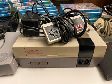Nintendo, Sony, Microsoft - Lotto Console Retro e, Games en Spelcomputers, Nieuw