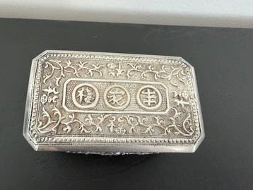 Boîte à bijoux - Argent 700 - Petite boîte en argent, Antiquités & Art