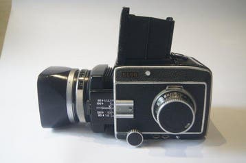 Rollei Rolleiflex SL66 met Zeiss Planar 80mm f2.8 Objektief