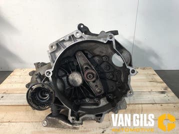 Versnellingsbak Volkswagen Polo O223087