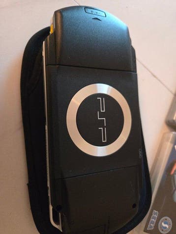 Sony - Playstation Portable (PSP) - Version 2004 /, Games en Spelcomputers, Nieuw