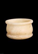 Oude Egypte, Nieuwe rijk Albast Cosmetische pot (Zonder