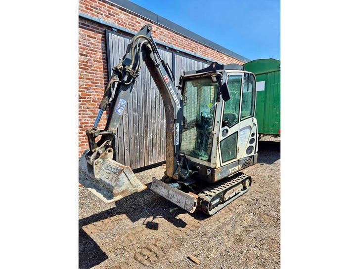 Online veiling - 2012 Terex TC20 Rupsgraafmachine, Articles professionnels, Machines & Construction | Grues & Excavatrices, Enlèvement